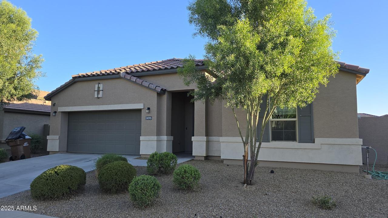 42195 W Santa Fe St., Maricopa, AZ 85138