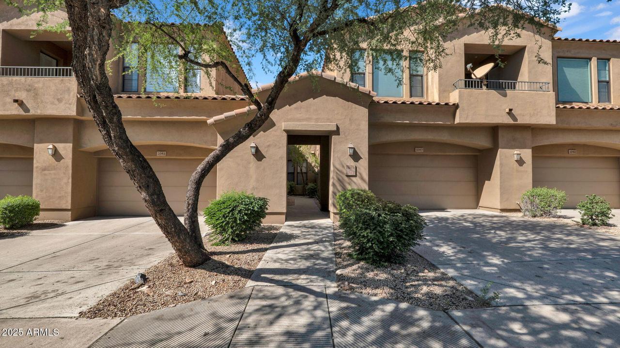 16600 N Thompson Peak Pkwy. #1083, Scottsdale, AZ 85260
