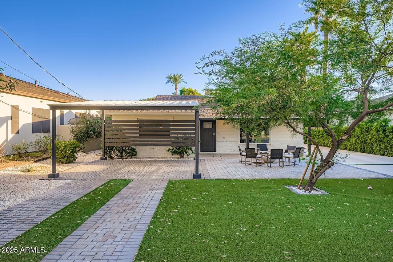 4113 E Glenrosa Ave., Phoenix, AZ 85018