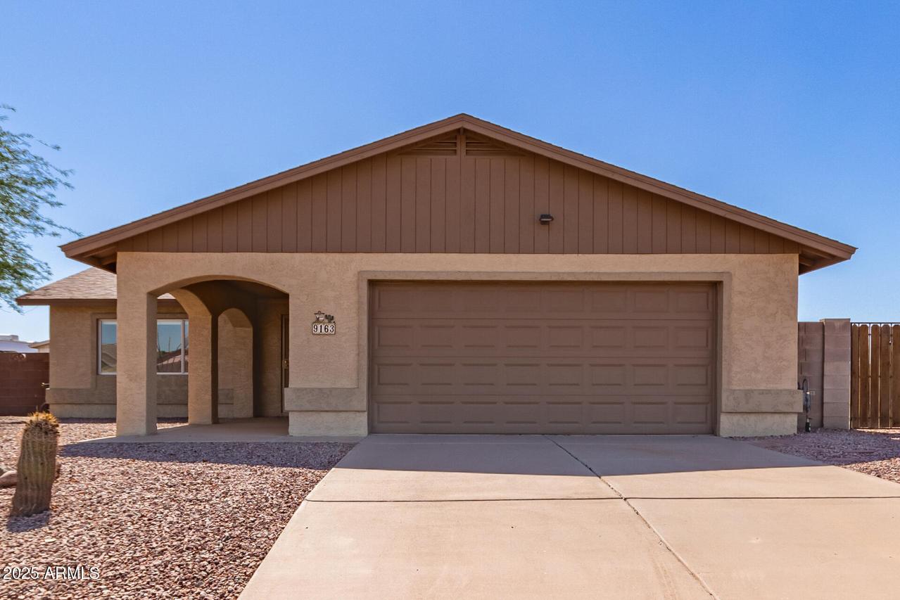 9163 W Raven Dr., Arizona City, AZ 85123