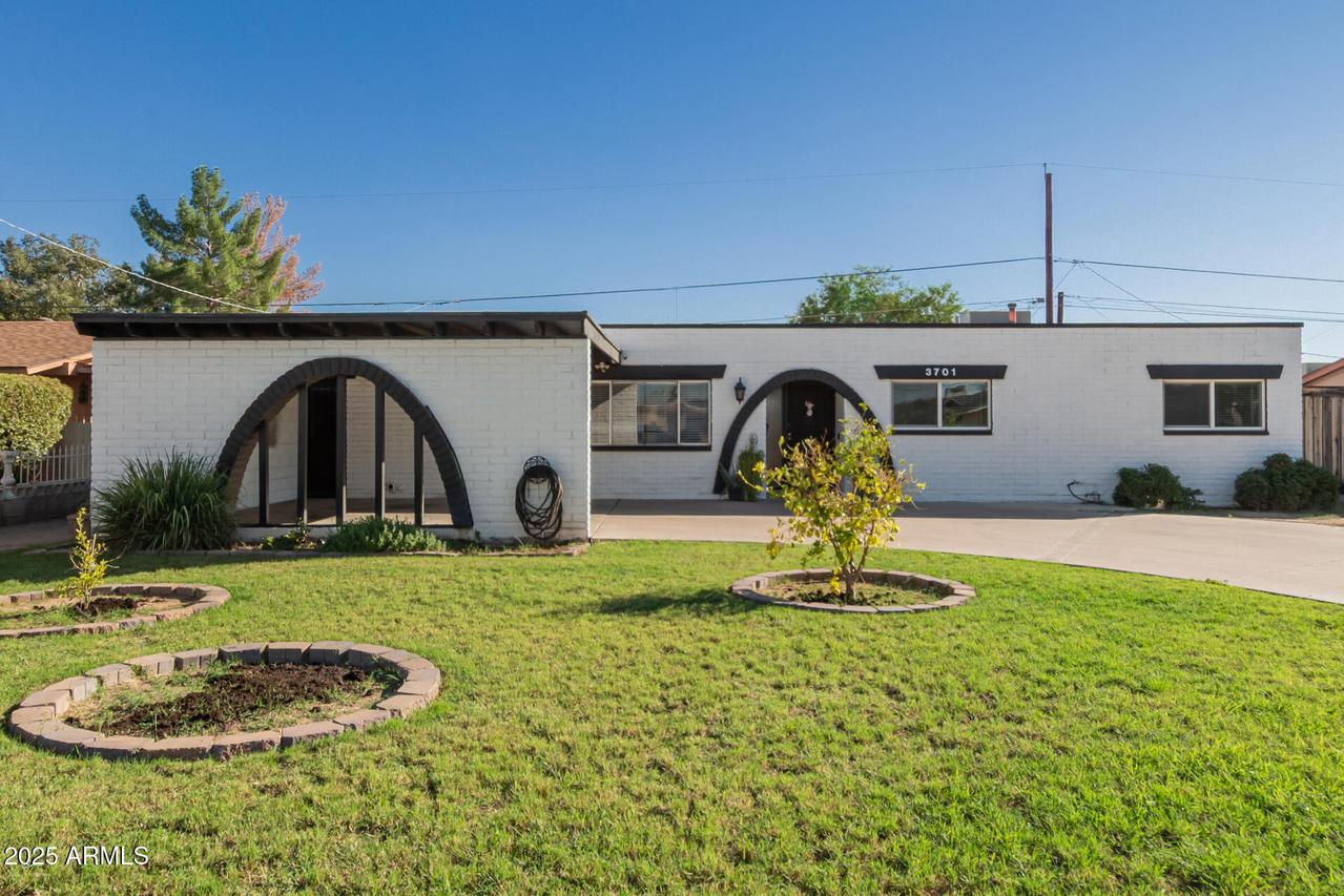 3701 W Griswold Rd., Phoenix, AZ 85051