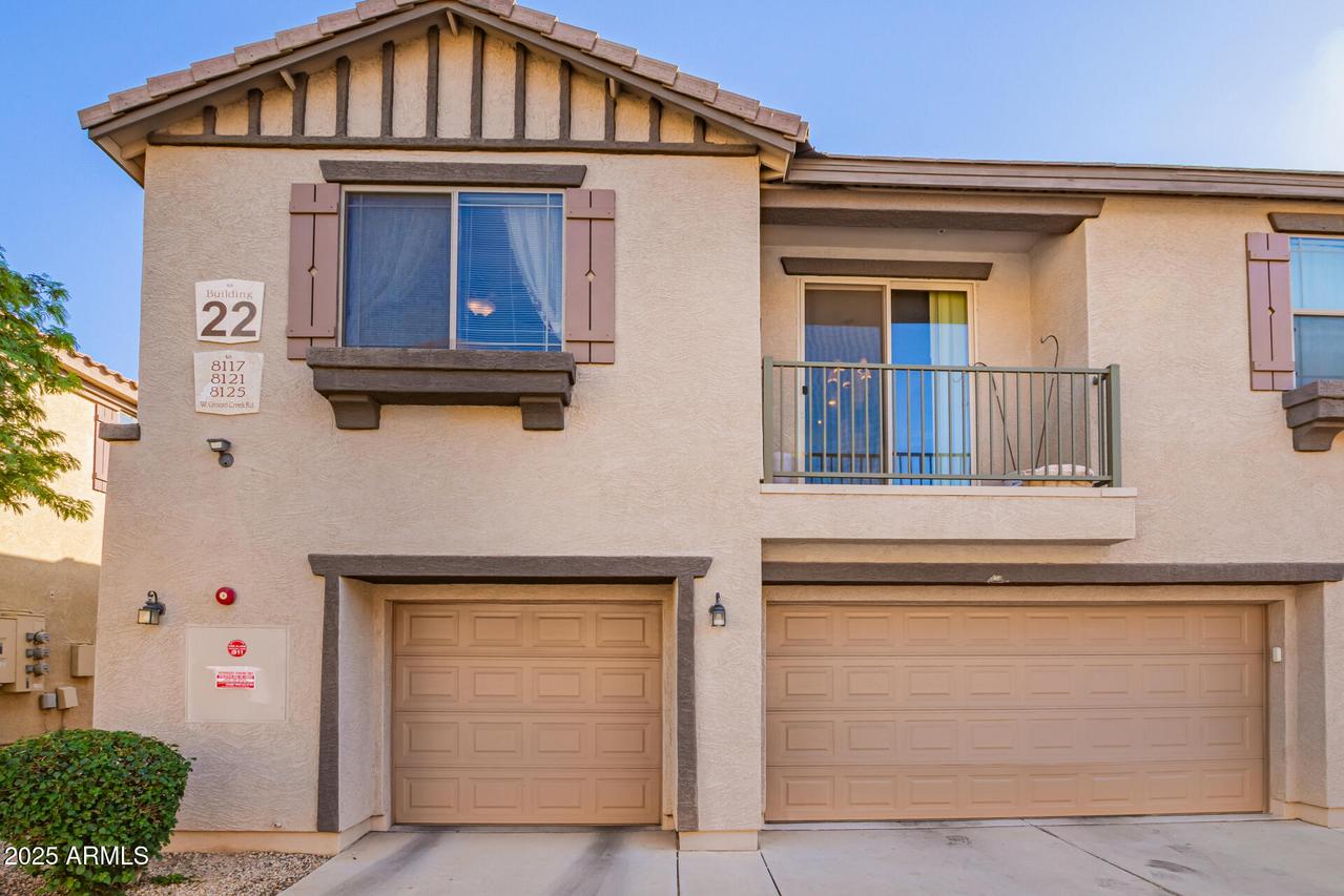 8117 W Groom Creek Rd., Phoenix, AZ 85043