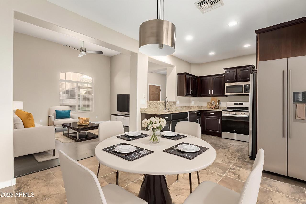 3964 E Cat Balue Dr., Phoenix, AZ 85050