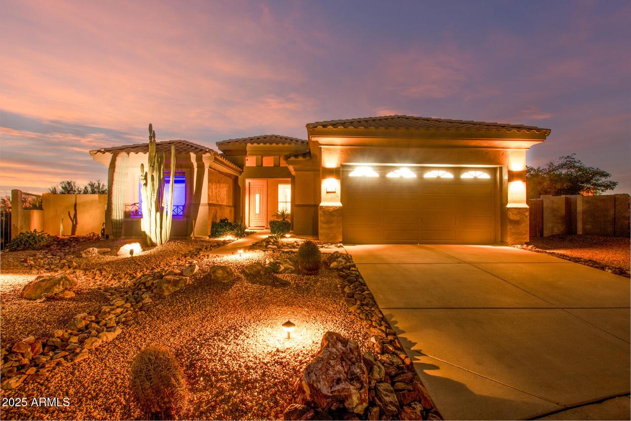 7302 E Minton Cir., Mesa, AZ 85207
