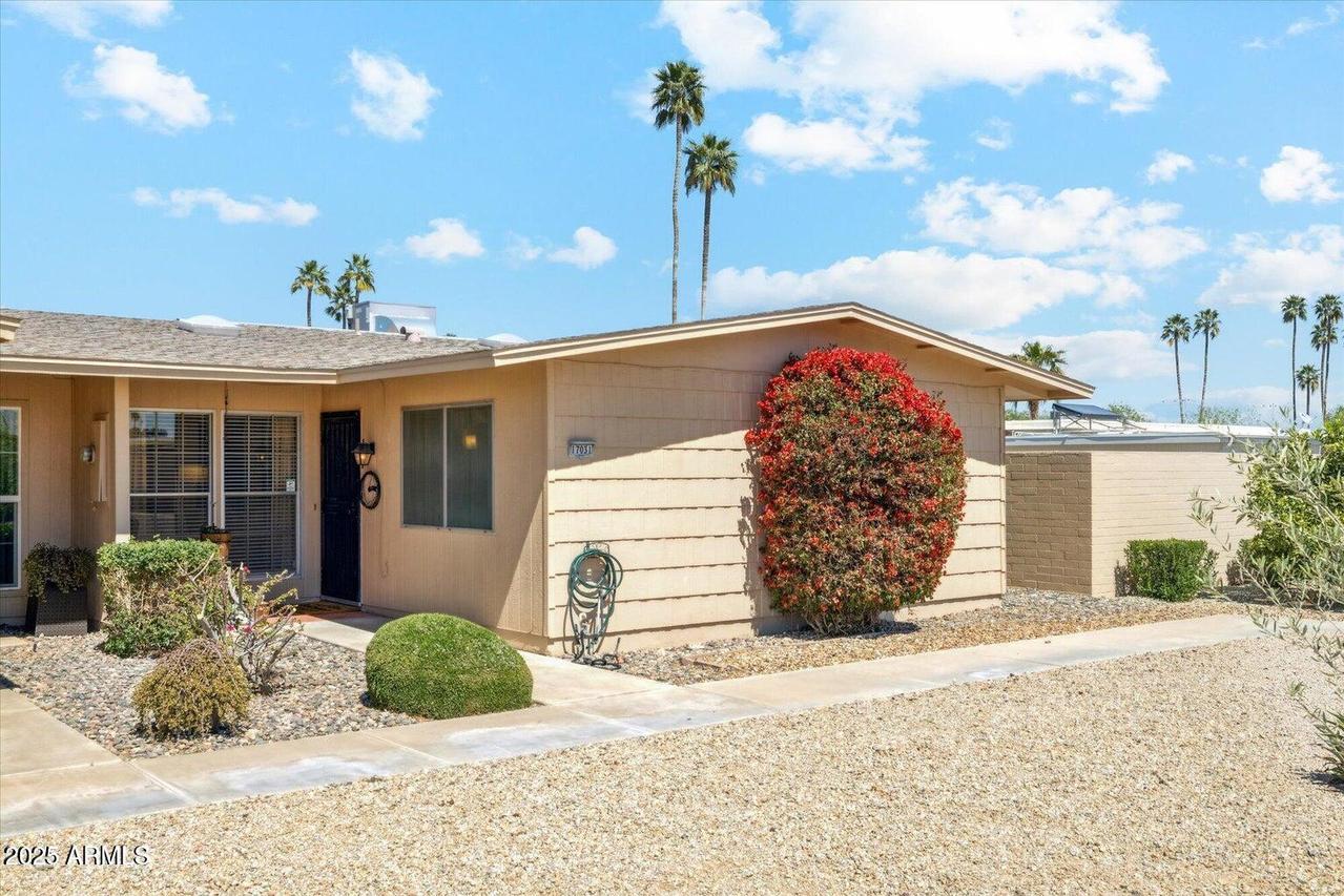 17031 N Pinion Ln., Sun City, AZ 85373