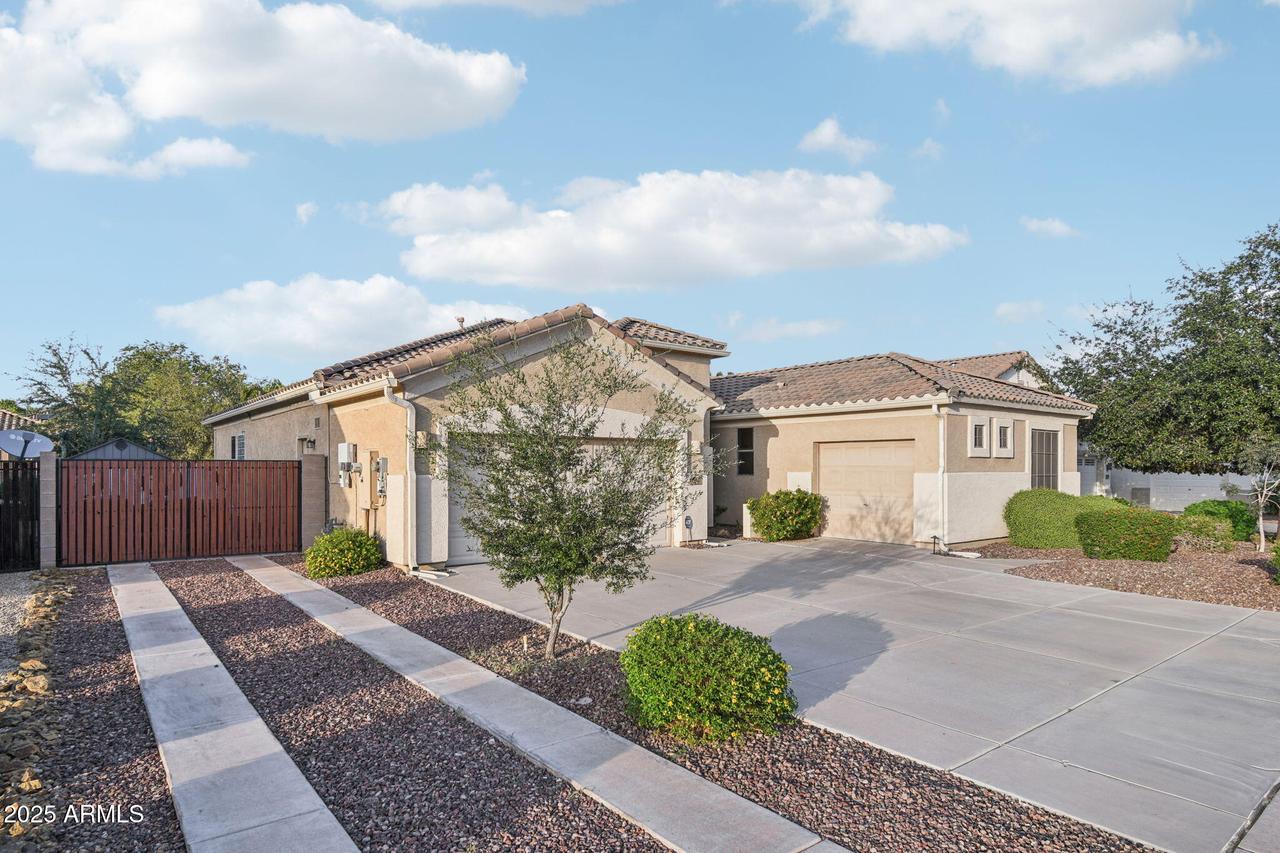 13042 W Vista Paseo Dr., Litchfield Park, AZ 85340