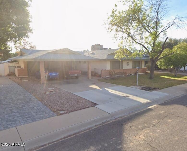 3021 S Kenneth Pl., Tempe, AZ 85282