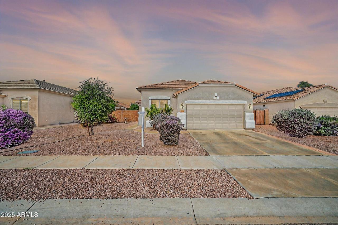 17018 W Tonbridge St., Surprise, AZ 85374