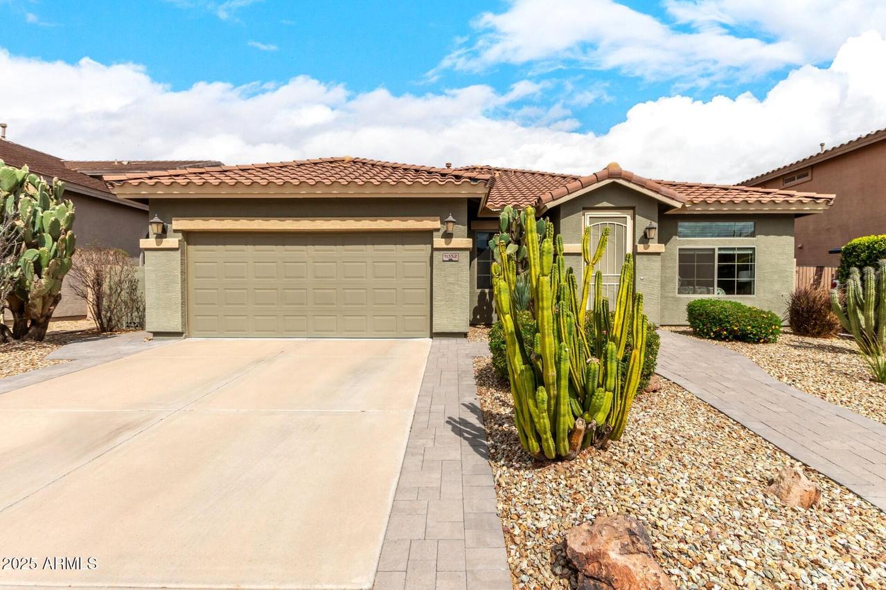 11352 E Starkey Ave., Mesa, AZ 85212