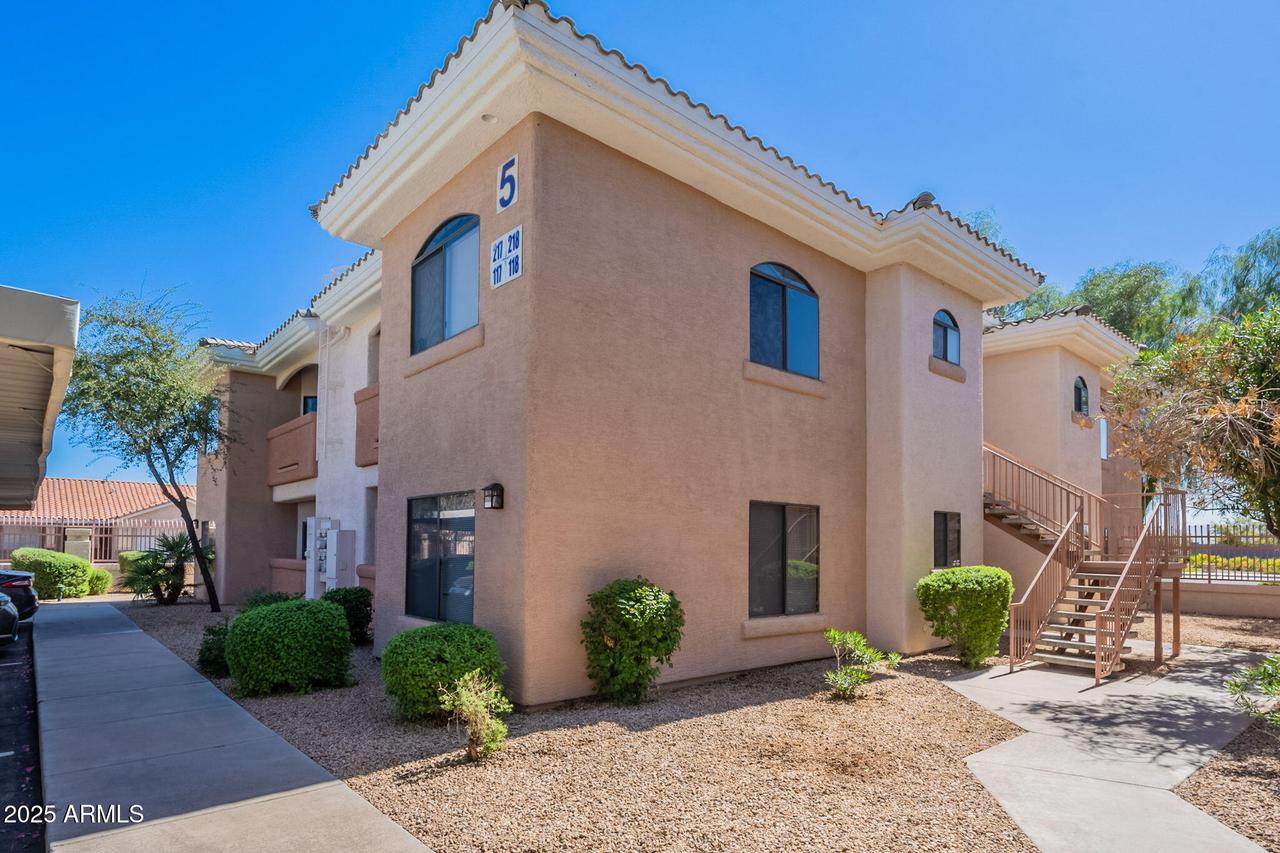 10030 W Indian School Rd. #218, Phoenix, AZ 85037