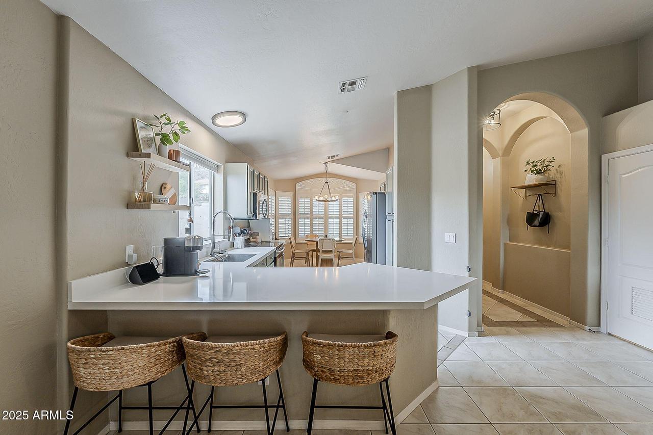 2101 E Rosemonte Dr., Phoenix, AZ 85024