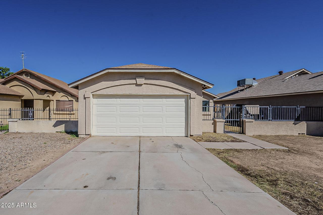 6940 W Northview Ave., Glendale, AZ 85303