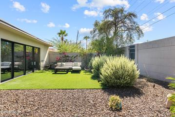 4830 N 74th Pl., Scottsdale, AZ 85251