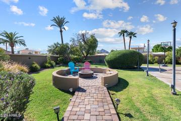 4830 N 74th Pl., Scottsdale, AZ 85251