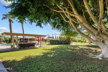 4830 N 74th Pl., Scottsdale, AZ 85251