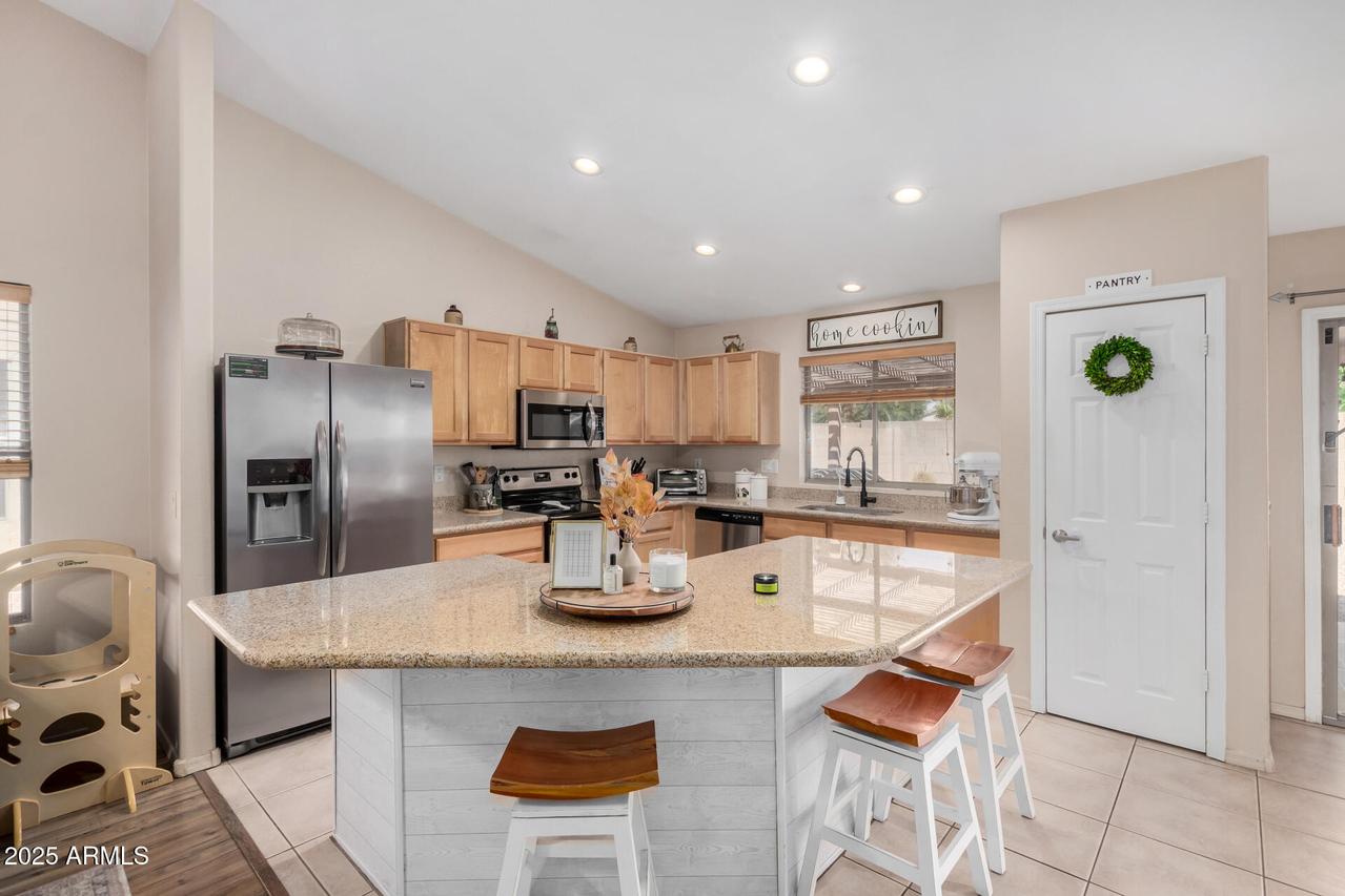 16187 N Basl Ln., Surprise, AZ 85374