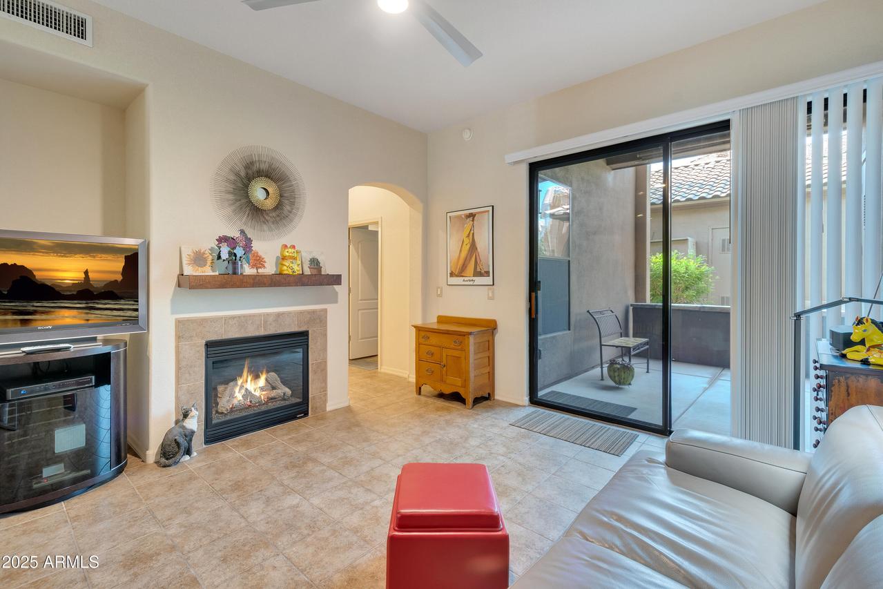 7027 N Scottsdale Rd. #126, Paradise Valley, AZ 85253