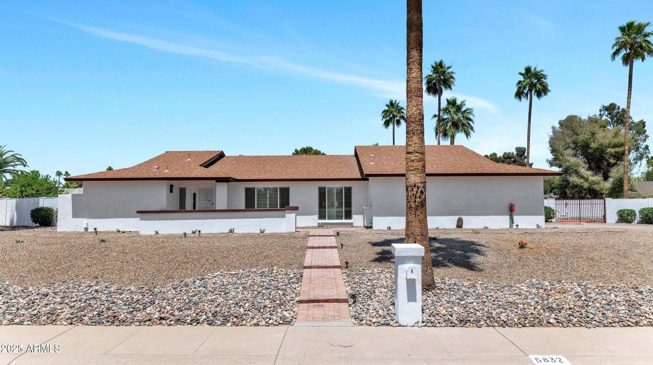 5832 E Windrose Dr., Scottsdale, AZ 85254