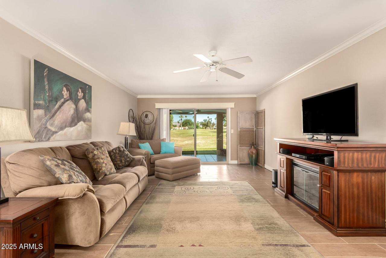 709 S Arrowwood Way, Mesa, AZ 85208