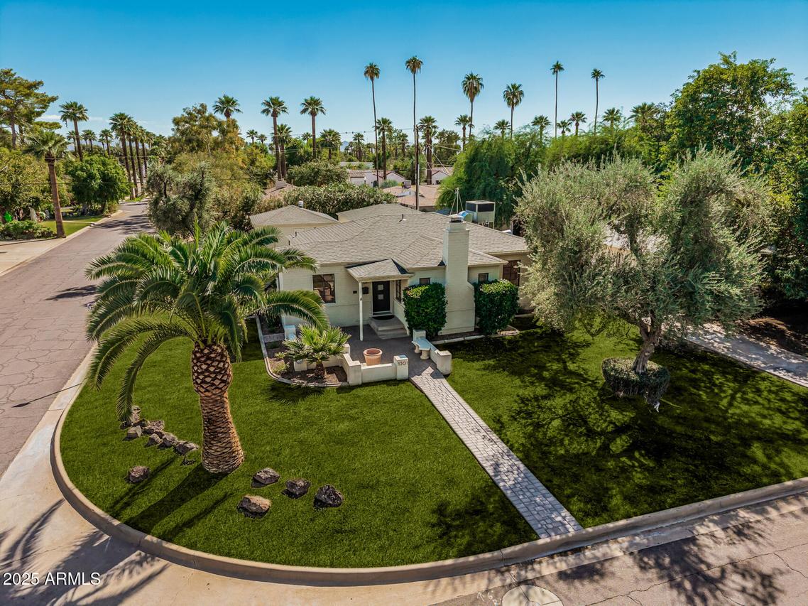 1301 W Holly St., Phoenix, AZ 85007