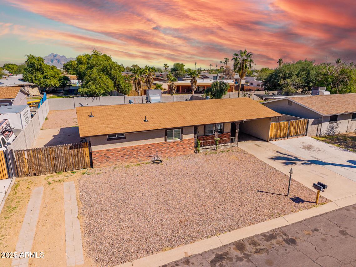 917 N 95th St., Mesa, AZ 85207