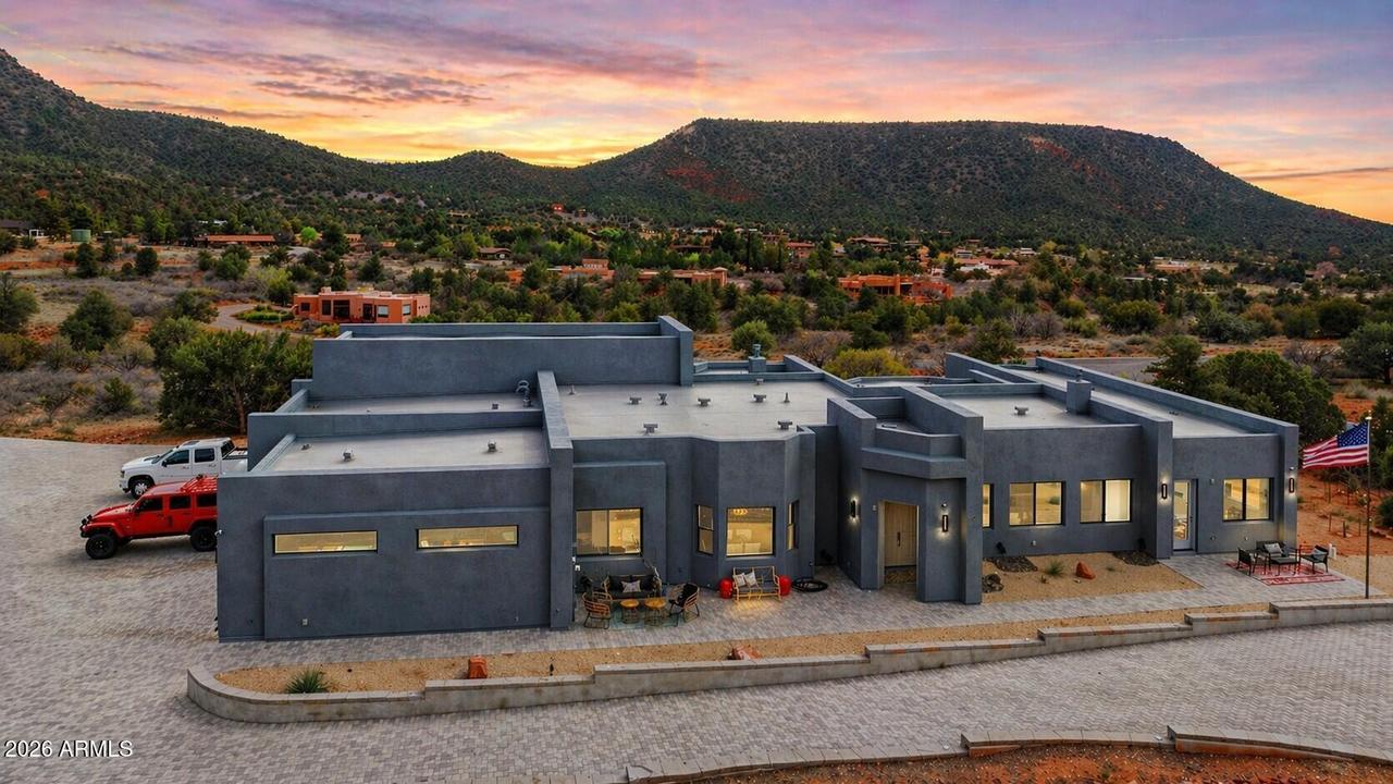 10 Ho Hum Cir., Sedona, AZ 86351