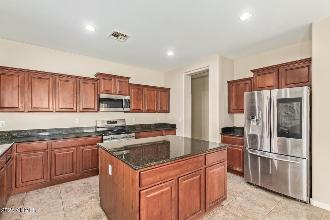 19061 N Toya St., Maricopa, AZ 85138