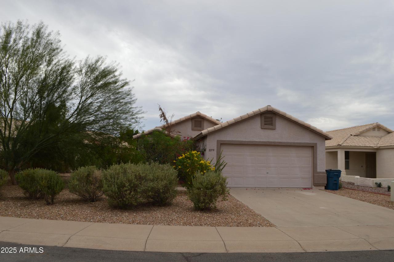 2279 W 20th Ave., Apache Junction, AZ 85120