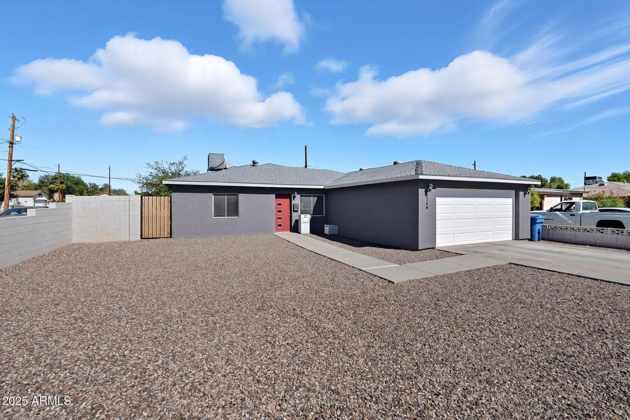2148 W Campbell Ave., Phoenix, AZ 85015