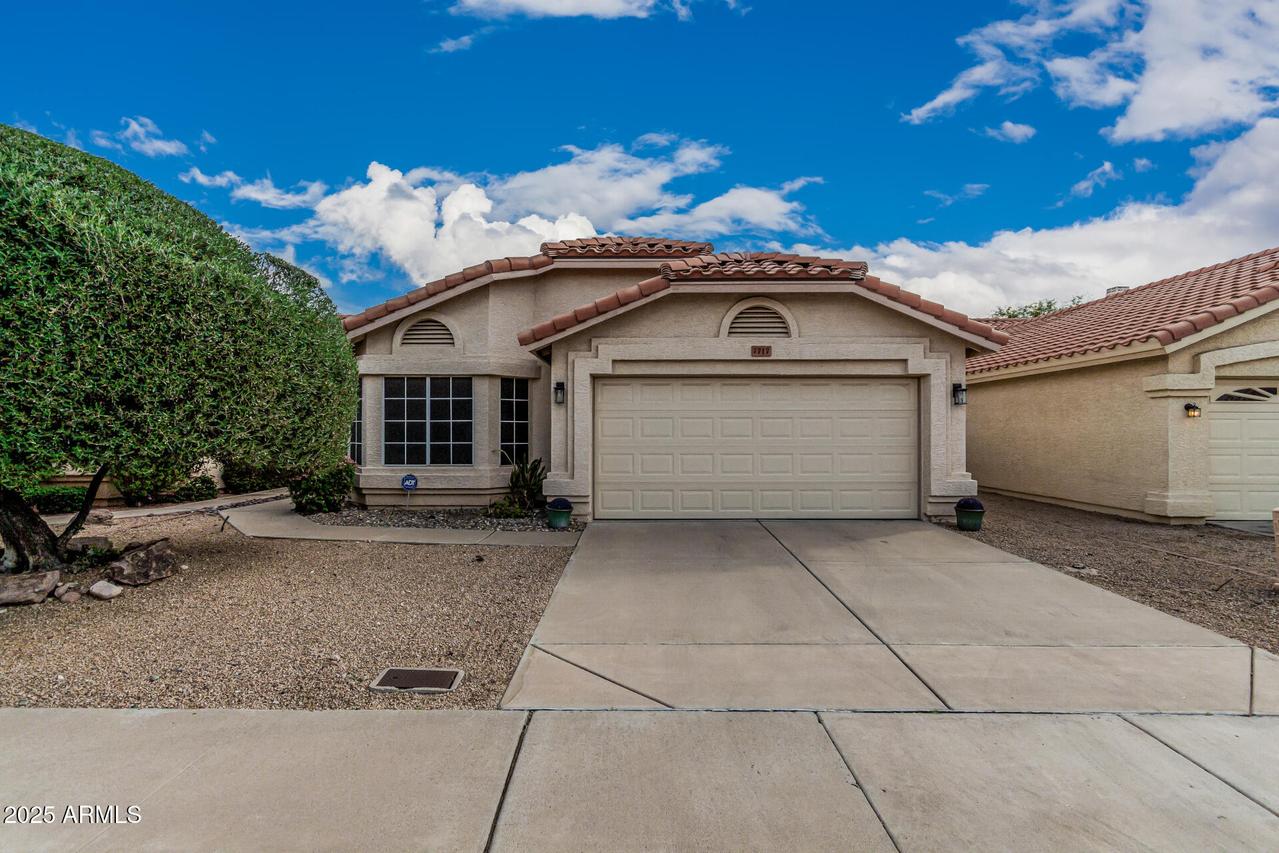 7717 W Tonto Dr., Glendale, AZ 85308