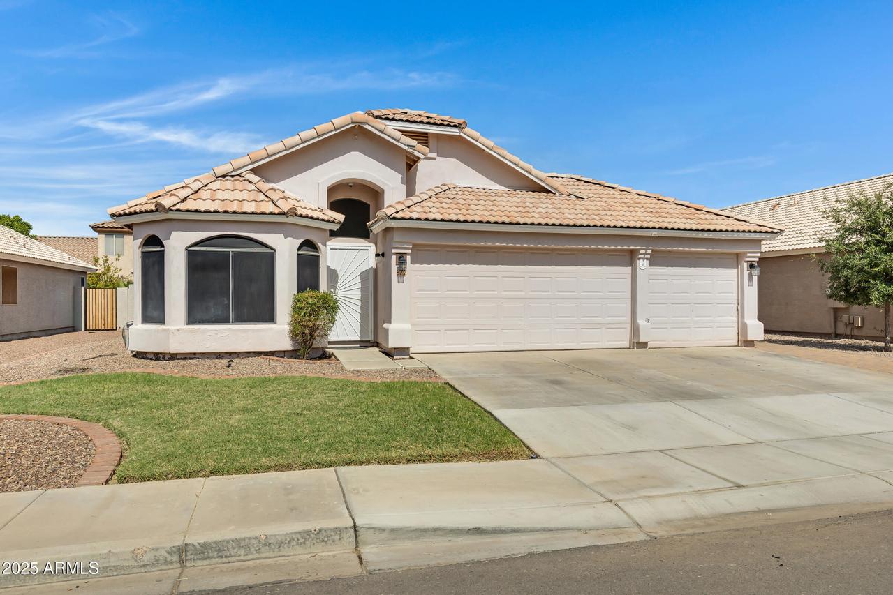 872 E Baylor Ln., Chandler, AZ 85225