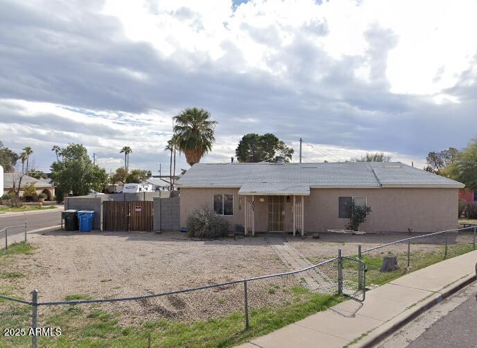 203 W Mission Ln., Phoenix, AZ 85021