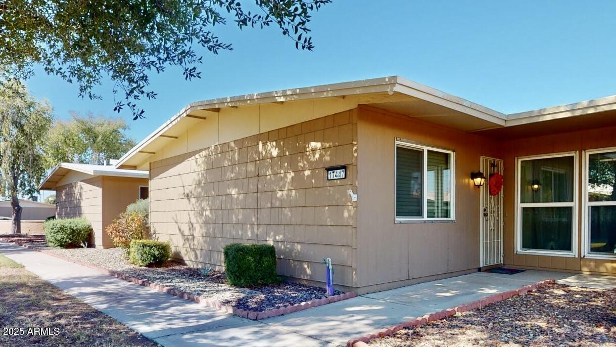 17447 N 99th Dr., Sun City, AZ 85373