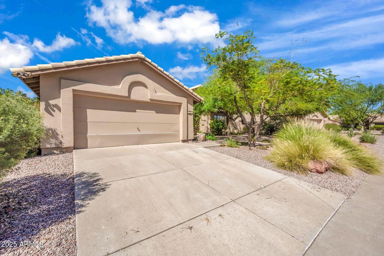 1252 N Hazelton Dr., Chandler, AZ 85226
