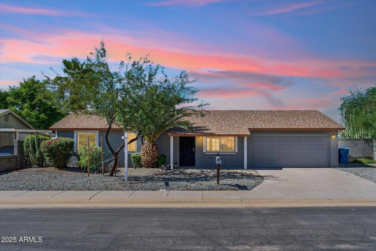 13836 N 17th Ave., Phoenix, AZ 85023