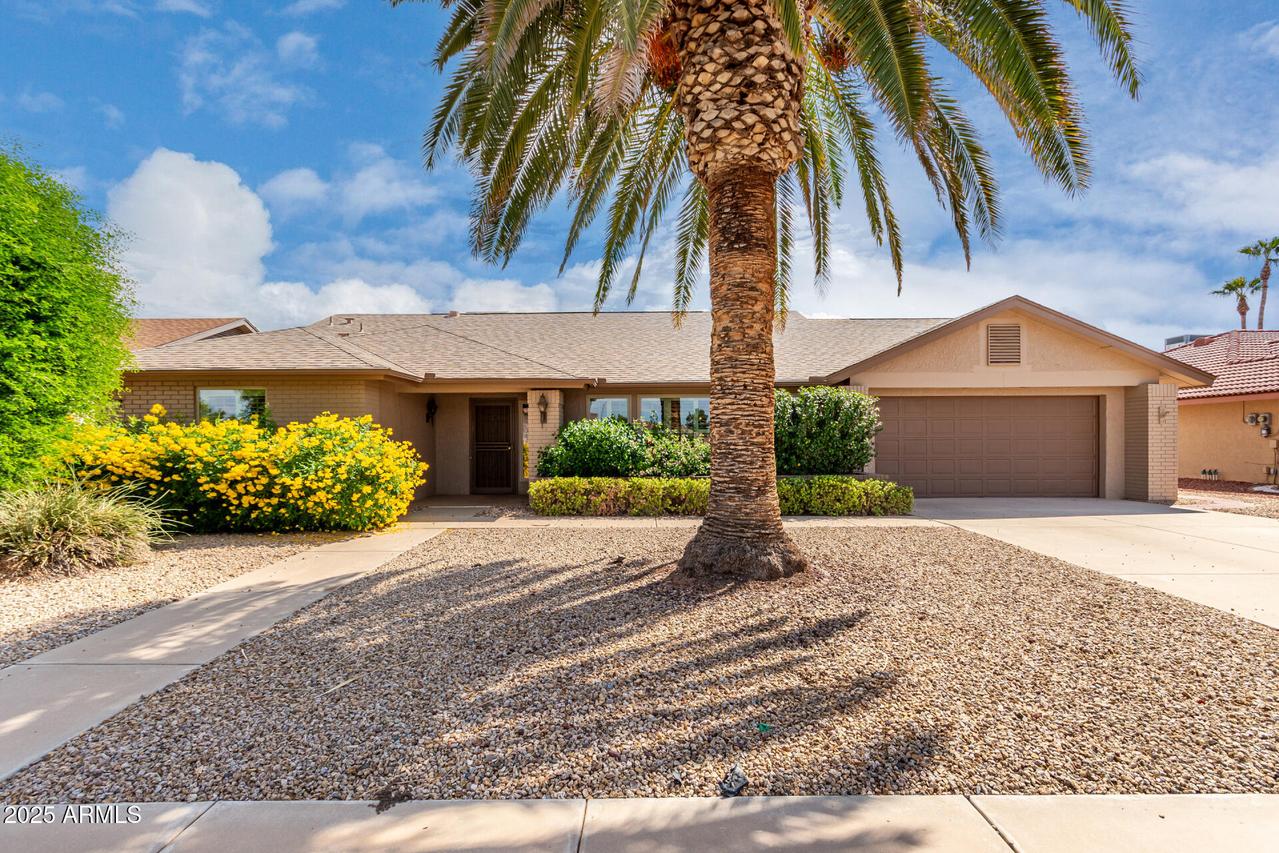 13919 W Gable Hill Dr., Sun City West, AZ 85375