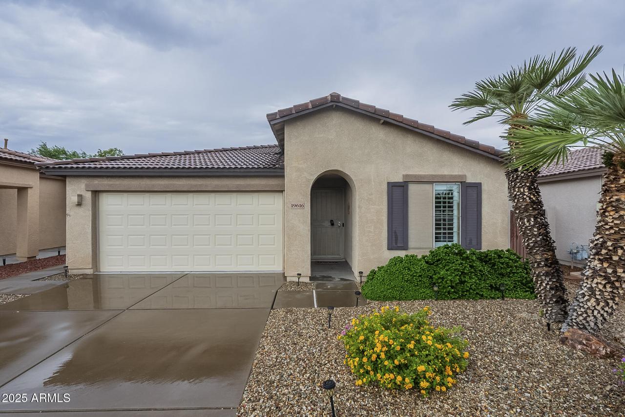 19616 N 107th Dr., Peoria, AZ 85373