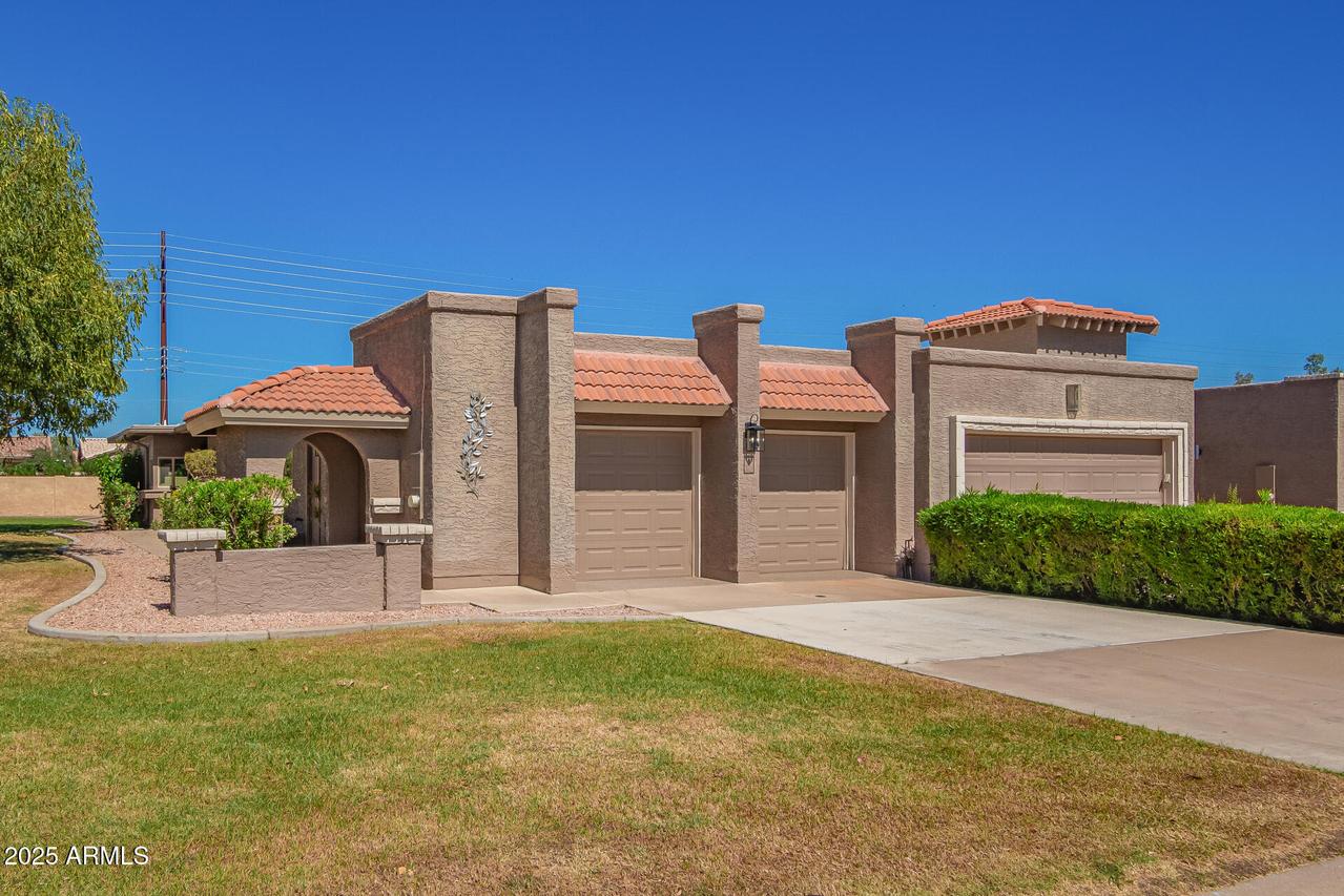 9832 E Minnesota Ave., Sun Lakes, AZ 85248