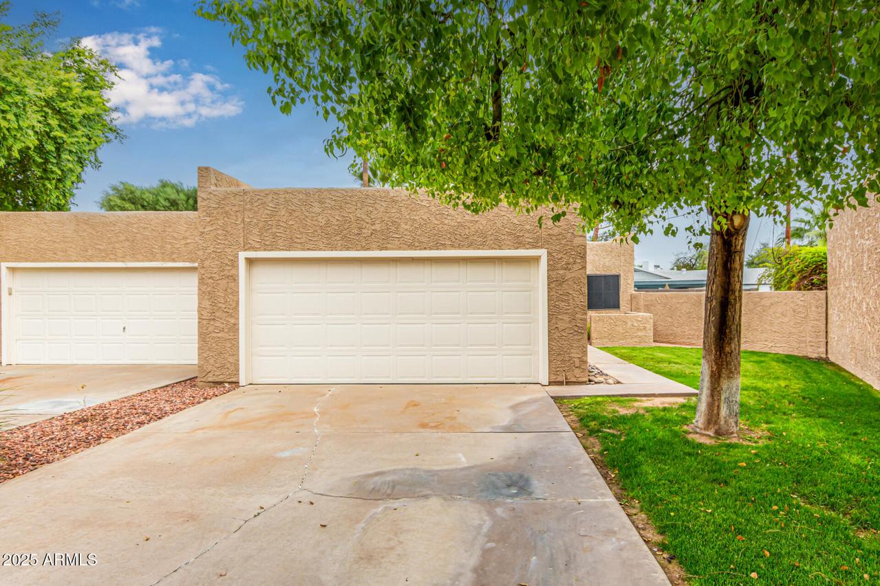 8464 E Malcomb Dr., Scottsdale, AZ 85250