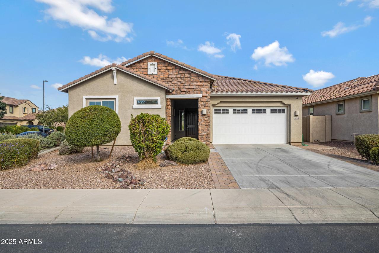 3518 E Walnut Rd., Gilbert, AZ 85298