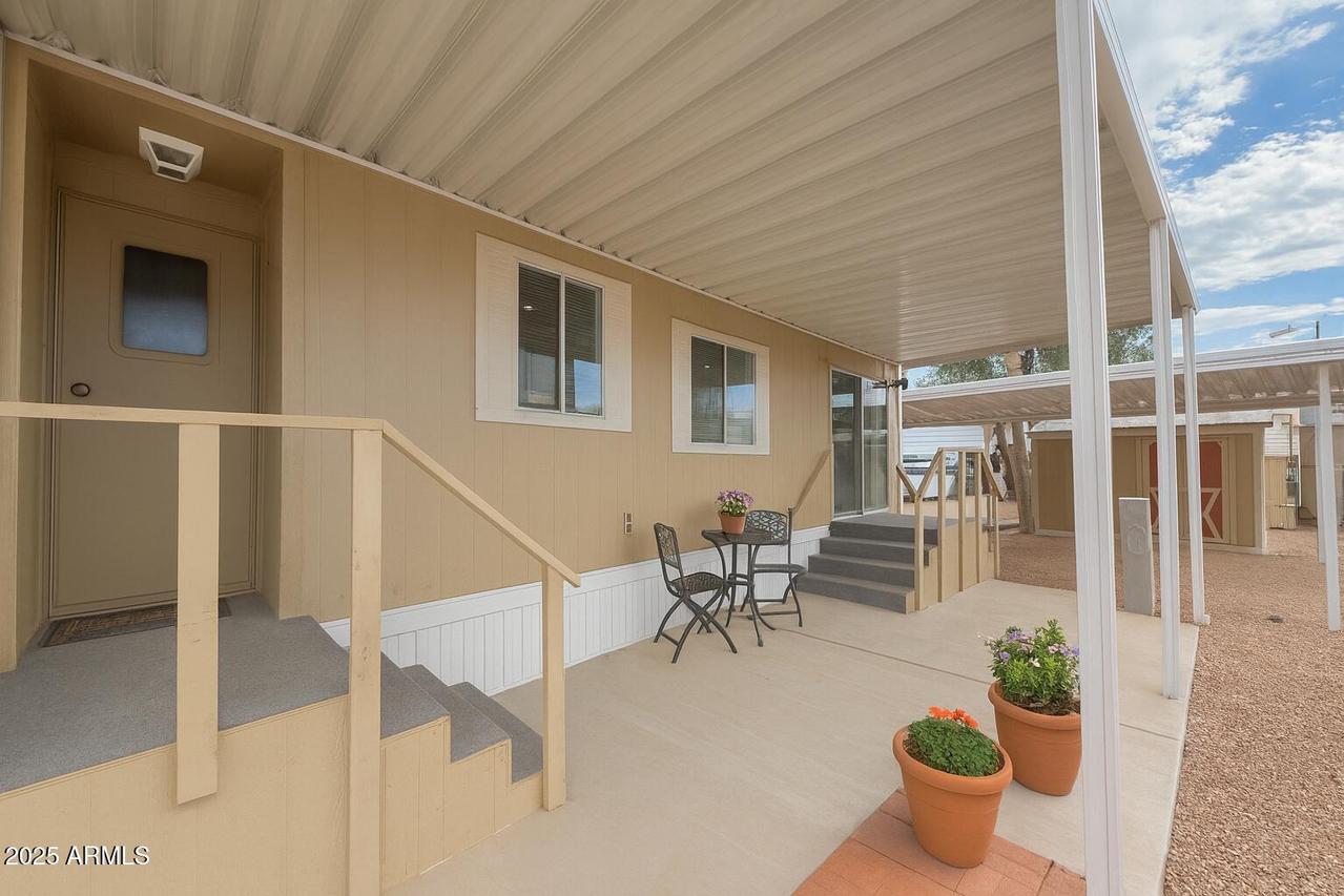 929 N Delaware Dr. #28, Apache Junction, AZ 85120