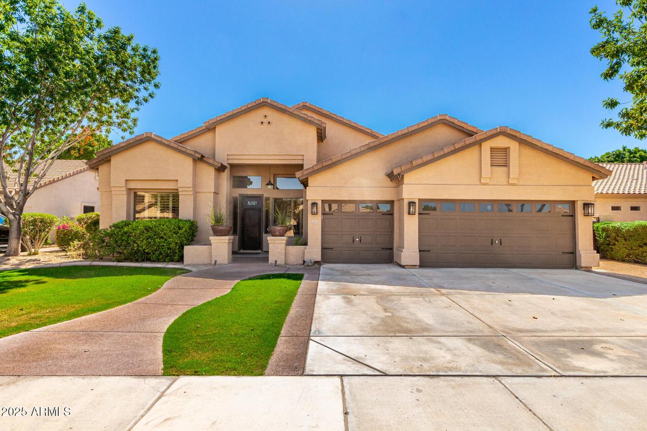 2351 W Maplewood St., Chandler, AZ 85286