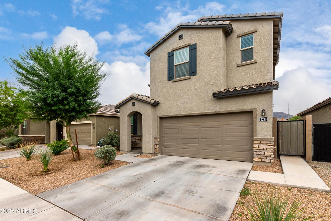 3215 W Pollack St., Phoenix, AZ 85041