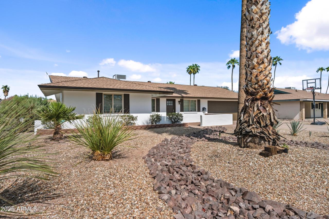 3818 E Yucca St., Phoenix, AZ 85028