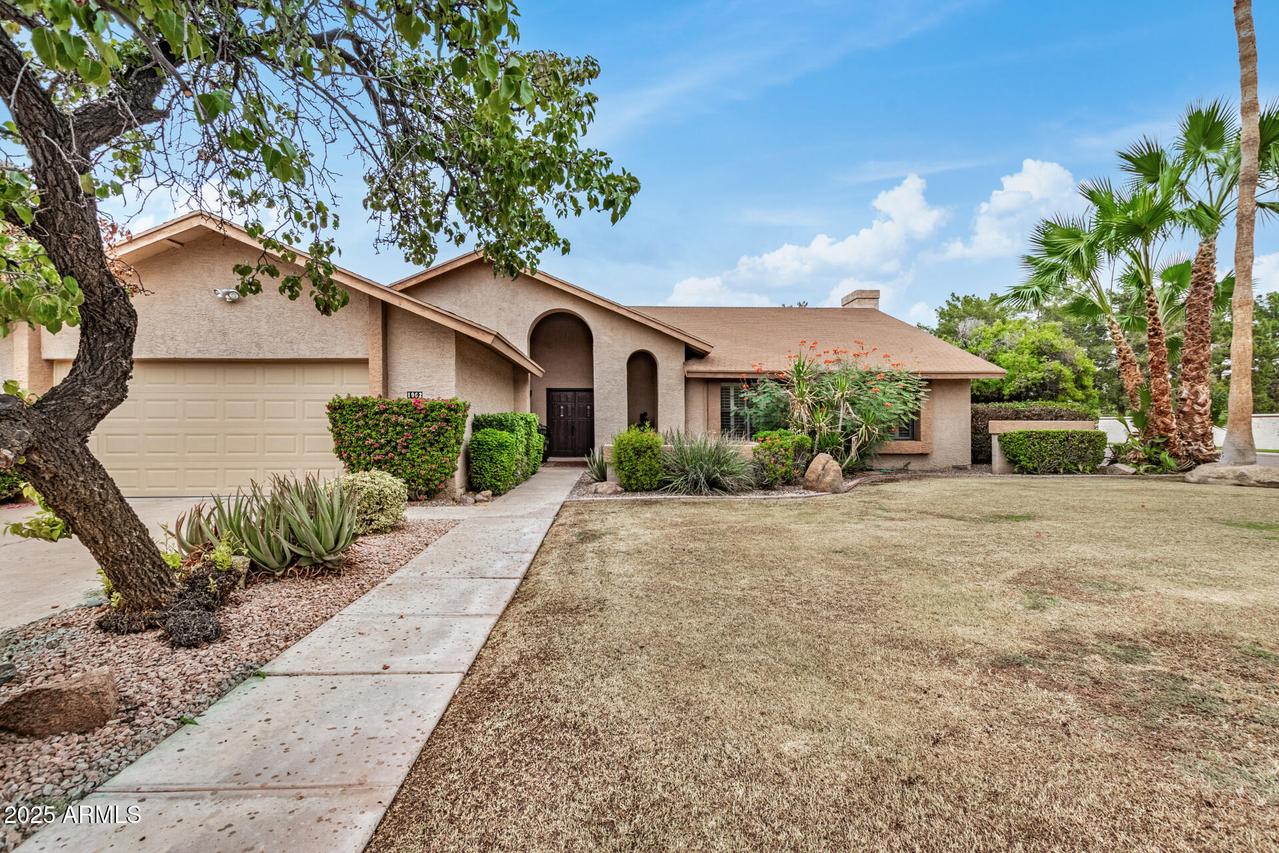 1962 E Ranch Rd., Tempe, AZ 85284