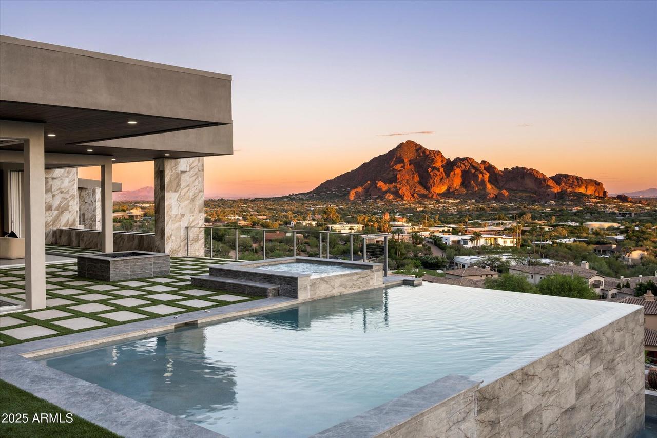6800 N 39th Pl., Paradise Valley, AZ 85253