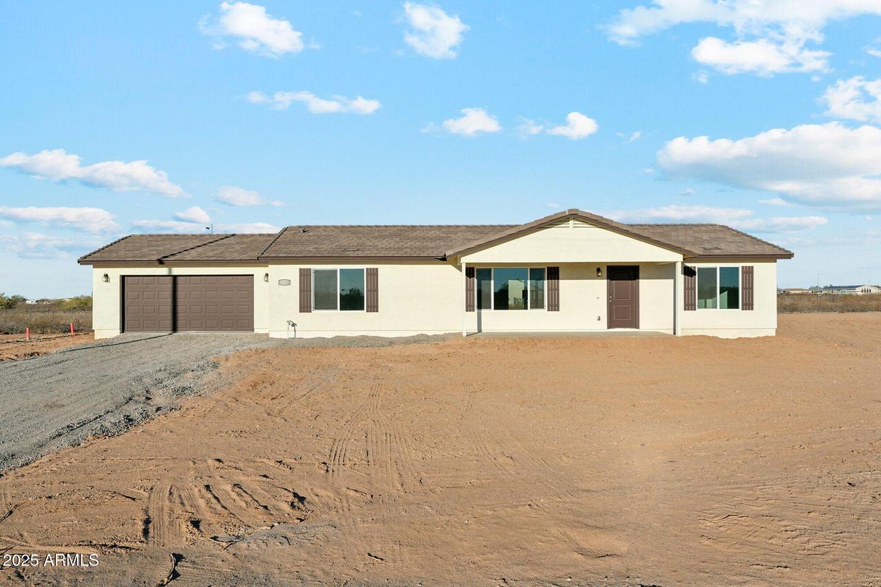 25318 S 193rd Ave., Buckeye, AZ 85326