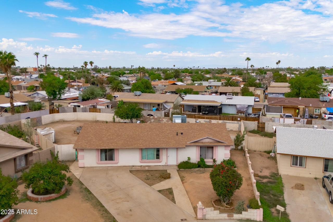 1618 N 52nd Dr., Phoenix, AZ 85035