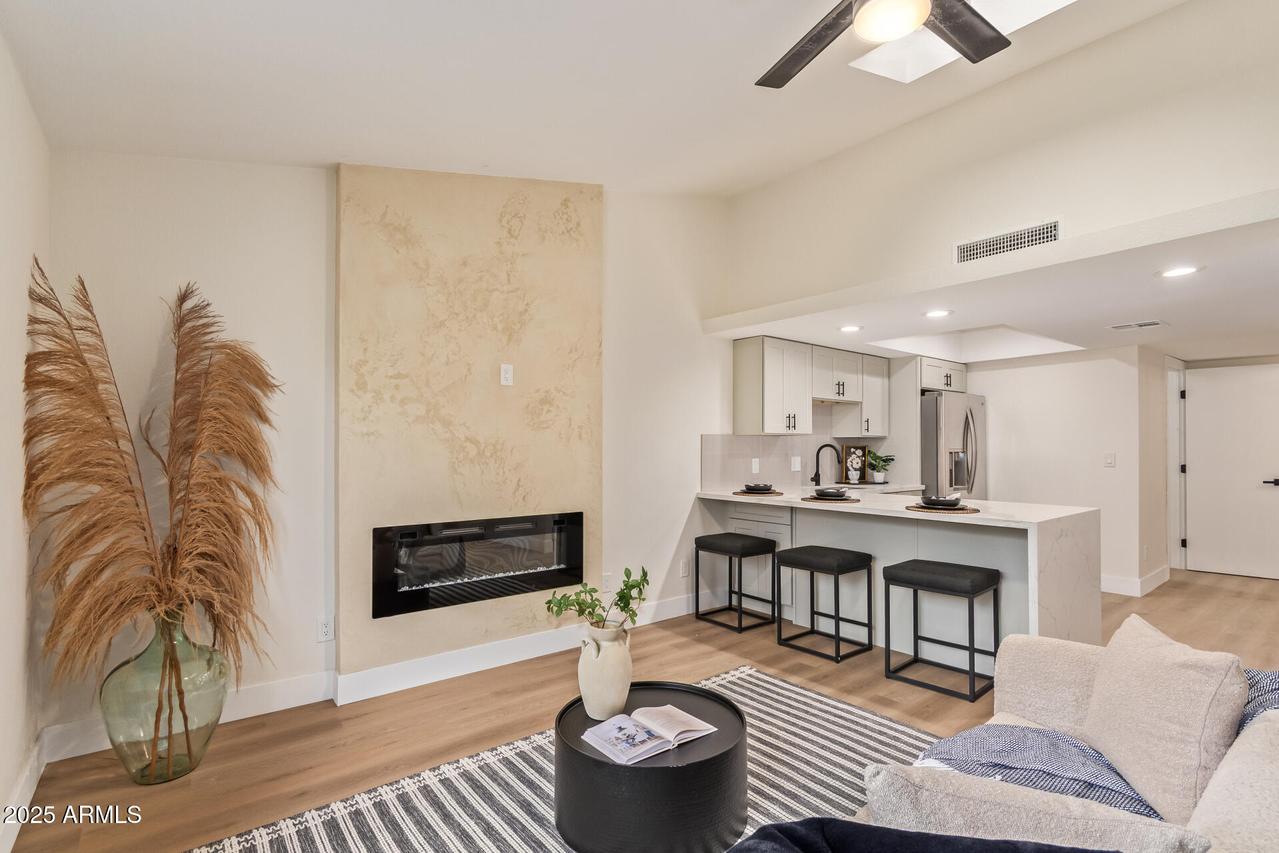 2020 W Union Hills Dr. #146, Phoenix, AZ 85027