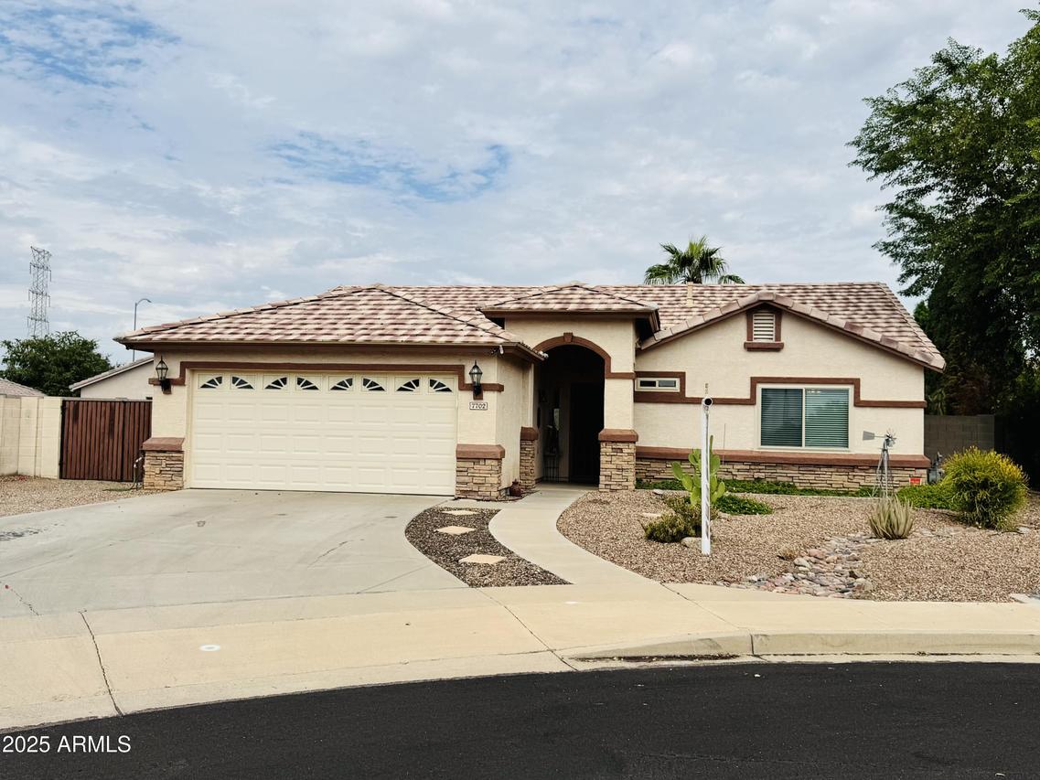 7702 E Decatur St., Mesa, AZ 85207